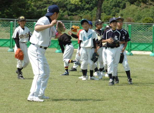 投手練習 大塚コーチ